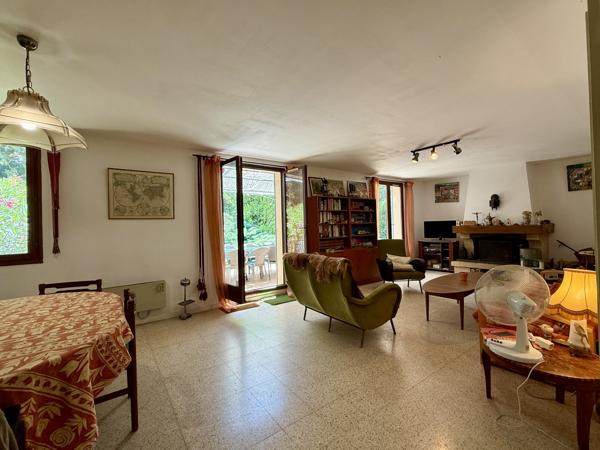 Une villa plain-pied dans un petit paradis