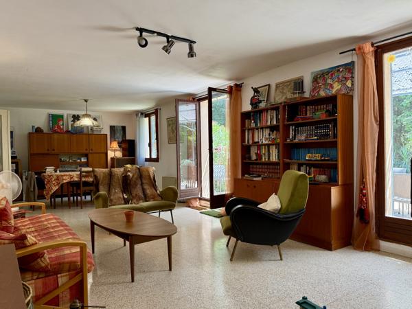 Une villa plain-pied dans un petit paradis