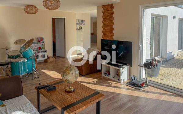 Maison à vendre    5 pièces •  Breuil-Magné