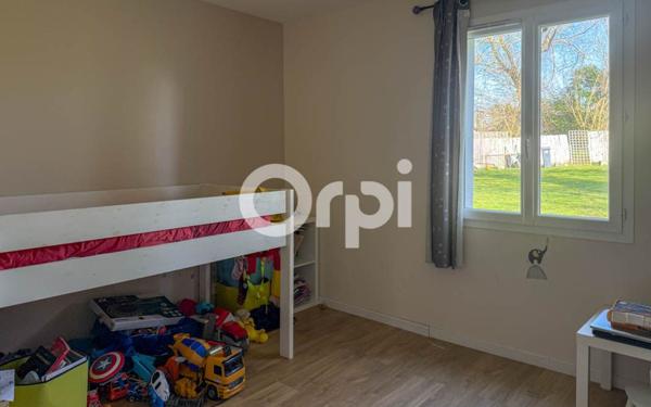 Maison à vendre    5 pièces •  Breuil-Magné