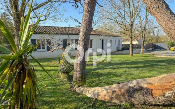 Maison à vendre    5 pièces •  Breuil-Magné