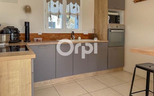 Maison à vendre    5 pièces •  Breuil-Magné