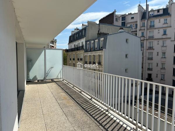 Location Appartement 5 pièces 90.4 m² - Paris 75014