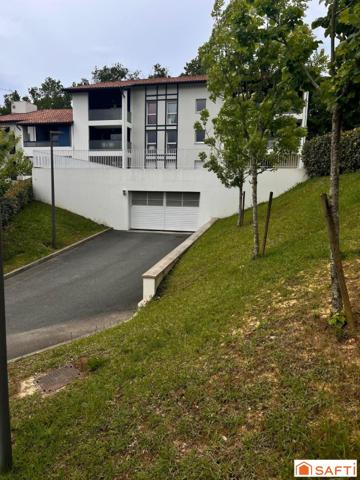 T3 Bidart avec balcon, vue dégagée, parkings