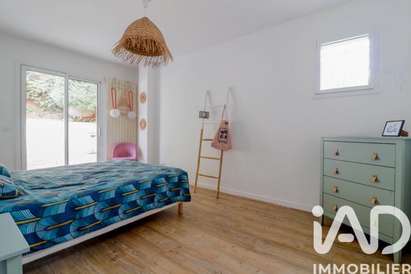 Maison à vendre 7 pièces 210 m² Saulx-les-Chartreux