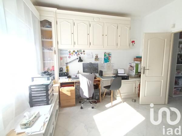 Maison 9 pièces de 210 m² à Noyers-sur-Cher (41140)