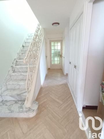 Maison 9 pièces de 210 m² à Noyers-sur-Cher (41140)