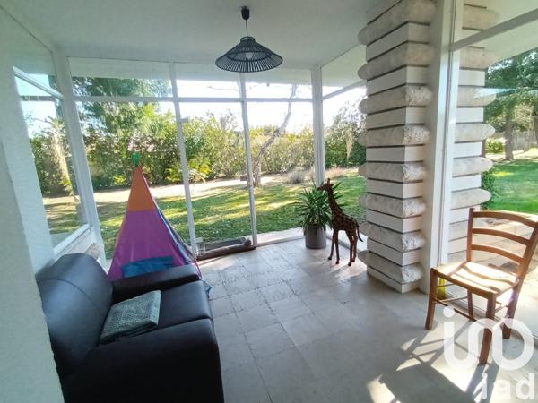 Maison 9 pièces de 210 m² à Noyers-sur-Cher (41140)