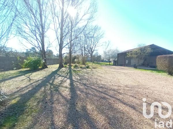 Maison 9 pièces de 210 m² à Noyers-sur-Cher (41140)