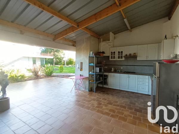 Maison 9 pièces de 210 m² à Noyers-sur-Cher (41140)
