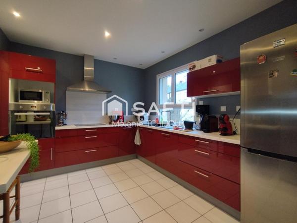 Maison de 4 pièces sur sous-sol total