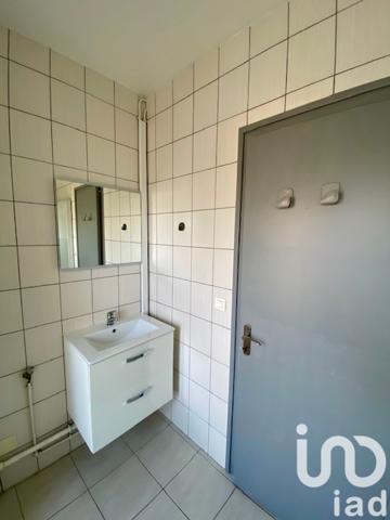 Apartment for sale 3 rooms 62 m² Angoulême