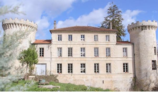 Chateau sur 8 hectares