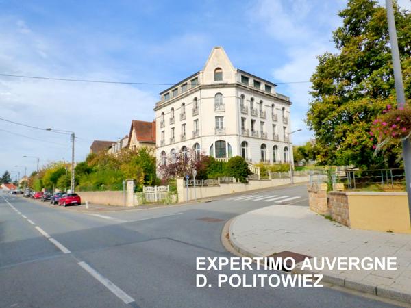 Néris-les-Bains (03310) HOTEL idéal location courte durée (immeuble à caractère commercial)