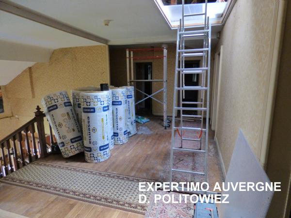 Néris-les-Bains (03310) HOTEL idéal location courte durée (immeuble à caractère commercial)