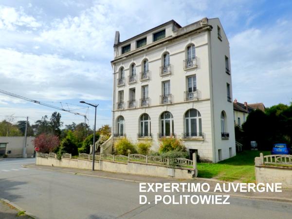 Néris-les-Bains (03310) HOTEL idéal location courte durée (immeuble à caractère commercial)