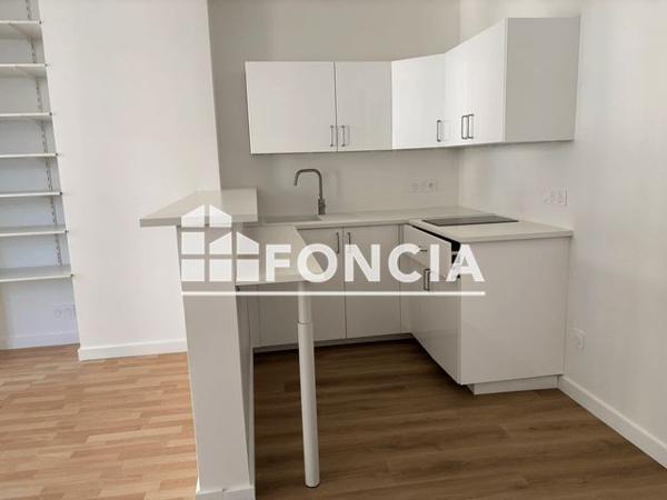 Location Appartement 2 pièces 37.39 m² - 59/61 RUE SAINT PIERRE Caen 14000