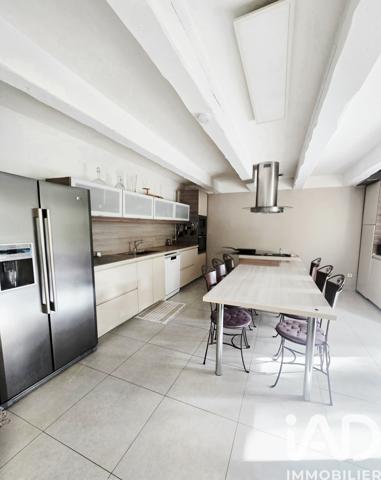 Maison à vendre 7 pièces 190 m² Les Pennes-Mirabeau
