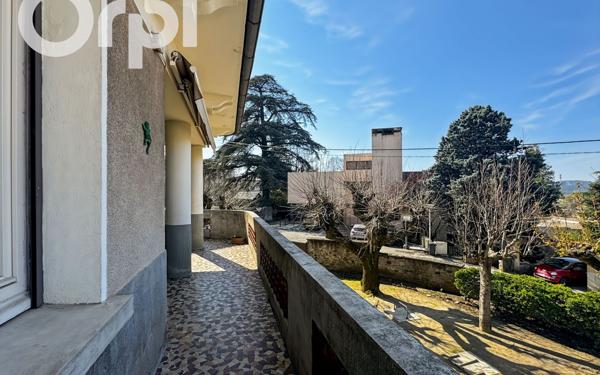 Appartement à vendre    3 pièces • 114,93 m2 Aubenas