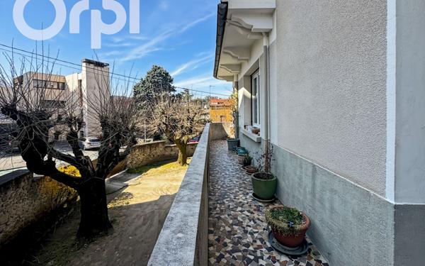 Appartement à vendre    3 pièces • 114,93 m2 Aubenas