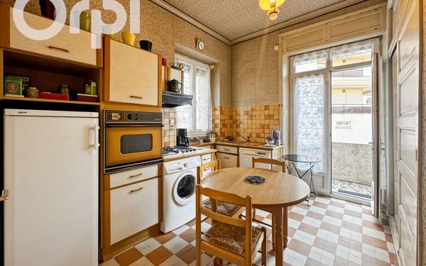 Appartement à vendre    3 pièces • 114,93 m2 Aubenas