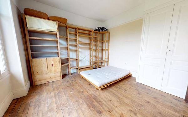 Appartement à vendre    3 pièces • 61,05 m2 Vaulx-en-Velin