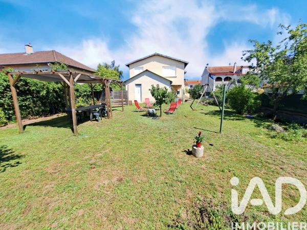 Maison à vendre 14 pièces 310 m² Mably