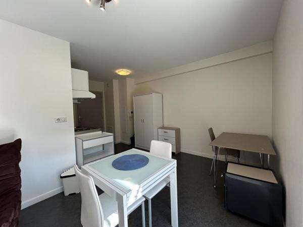 Studio meublé 25.56m²