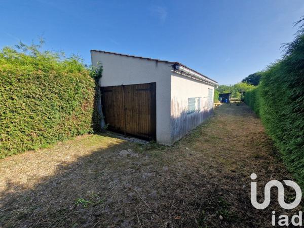 Maison 2 pièces de 39 m² à Ferrières-en-Gâtinais (45210)