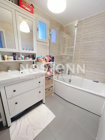 A vendre Maison de 5 pièces de 88 m2 à Plaisir - Quartier de l'Aqueduc