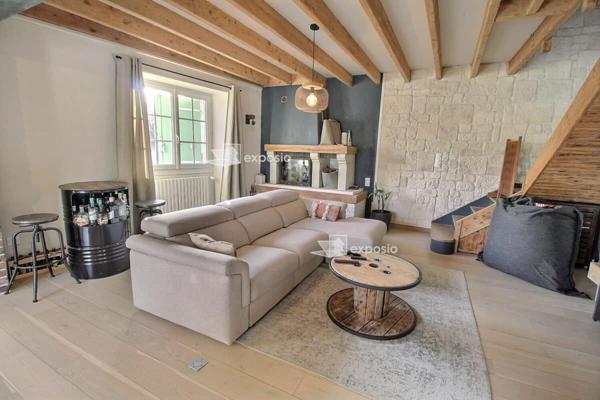 Maison Francois 4 pièce(s) 160 m2