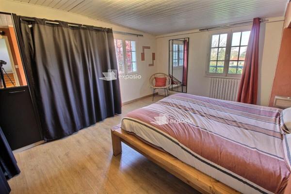 Maison Francois 4 pièce(s) 160 m2