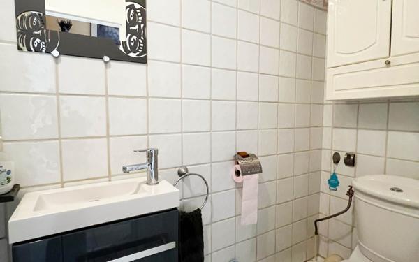 Appartement à vendre    3 pièces •  Biot