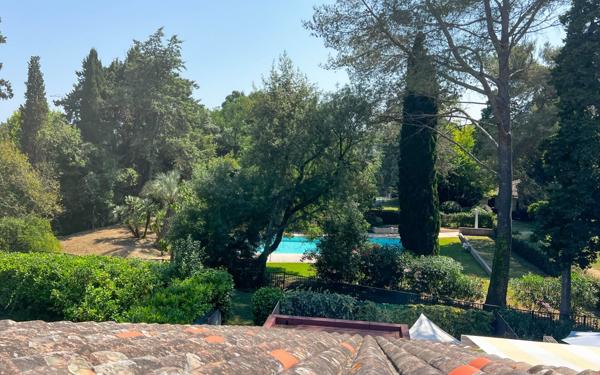 Appartement à vendre    3 pièces •  Biot