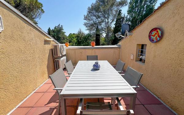 Appartement à vendre    3 pièces •  Biot
