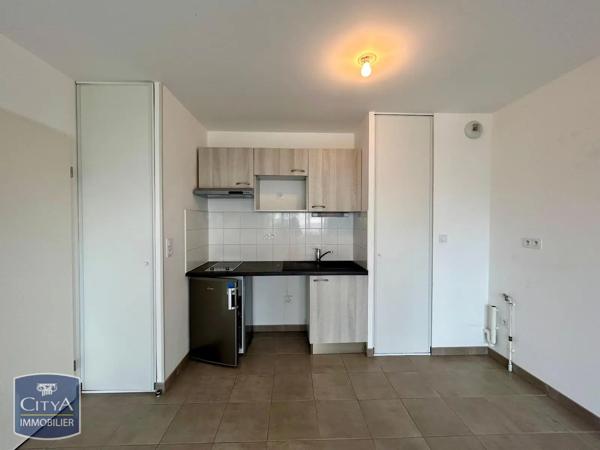 Appartement à louer 2 pièces 40.21m² Montlouis-sur-Loire (37270)