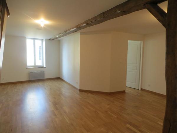 Appartement Sandillon 3 pièce(s) 64 m2