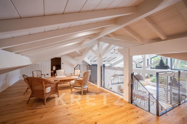 Villa contemporaine au Cap Ferret – 215 m² avec piscine et jardin paysager