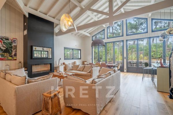 Villa contemporaine au Cap Ferret – 215 m² avec piscine et jardin paysager