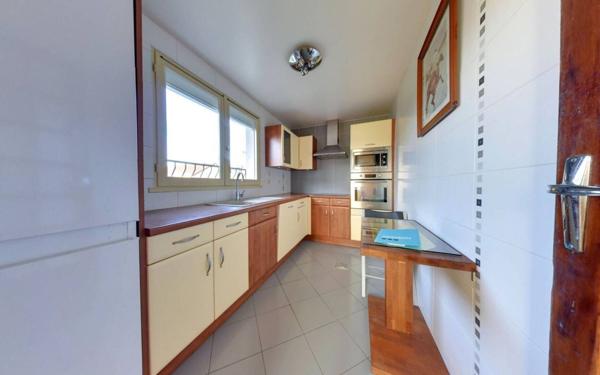 Maison à vendre    3 pièces • 98 m2 Roissy-en-Brie