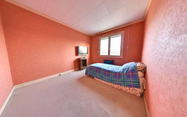 Maison à vendre    3 pièces • 98 m2 Roissy-en-Brie