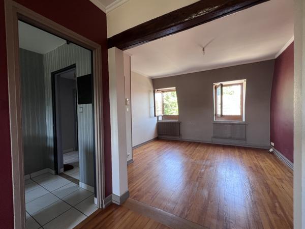 Appartement
         3 pièces
        - 51 m² 70 000 € *