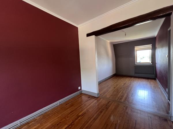 Appartement
         3 pièces
        - 51 m² 70 000 € *