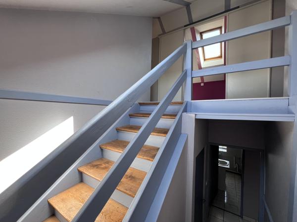 Appartement
         3 pièces
        - 51 m² 70 000 € *