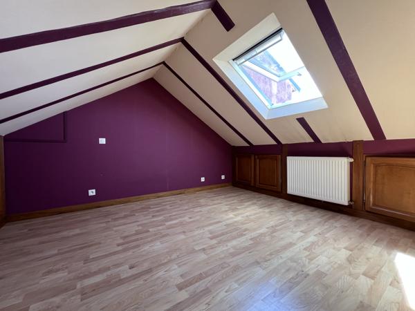 Appartement
         3 pièces
        - 51 m² 70 000 € *