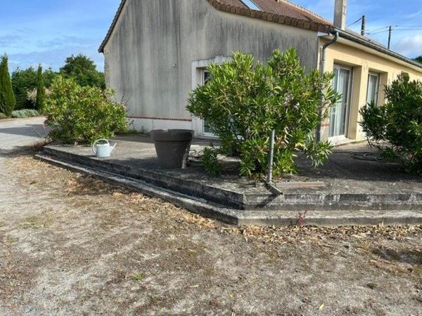 Maison à LE BAILLEUL, 72200 - 7 pièces 224m²