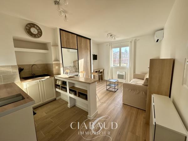 Studio 1 pièce(s) 19.44 m²