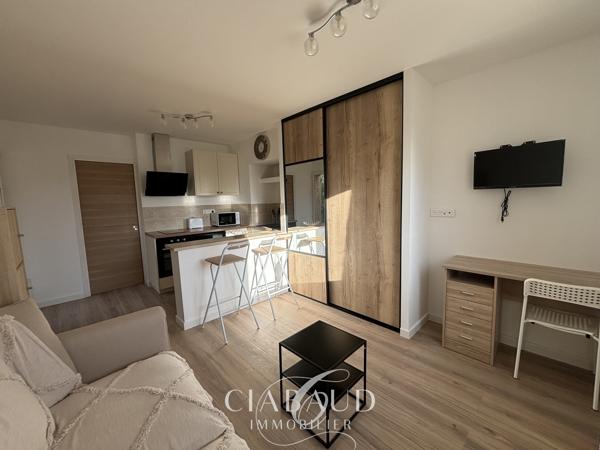 Studio 1 pièce(s) 19.44 m²