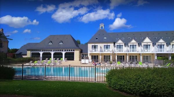 INVESTISSEMENT LOCATIF – PORT EN BESSIN HUPPAIN – Résidence de Tourisme Pierre & Vacances Le Green Beach - 6,28 de rentabilité