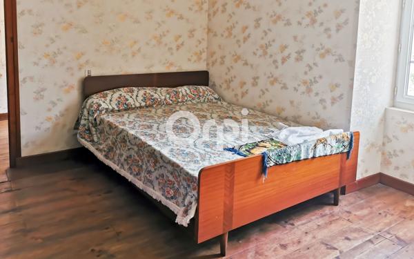 Maison à vendre    3 pièces •  Gère-Bélesten